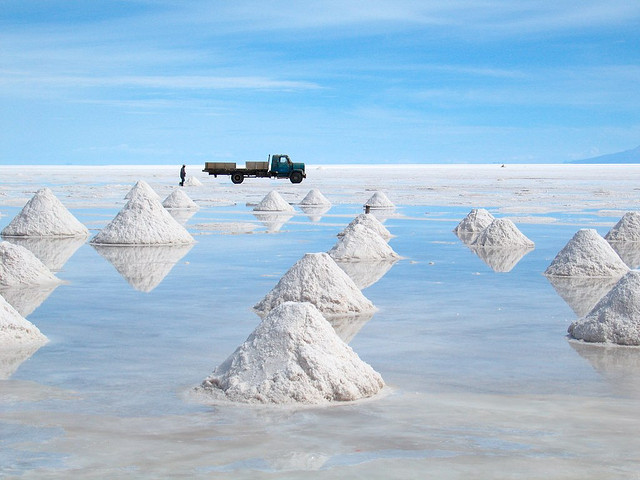 refleksi padang garam salar de uyuni 2