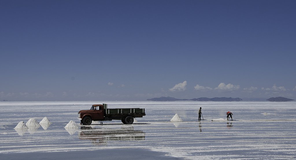 refleksi padang garam salar de uyuni 8