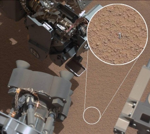 Curiosity Menemukan Sesuatu di Mars