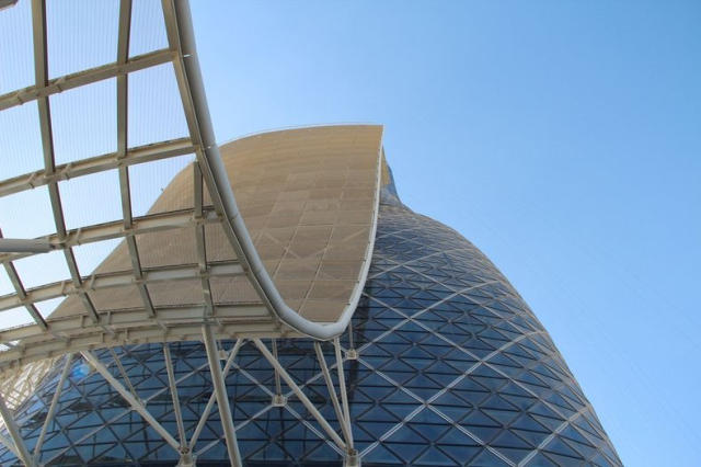 Capital Gate 05