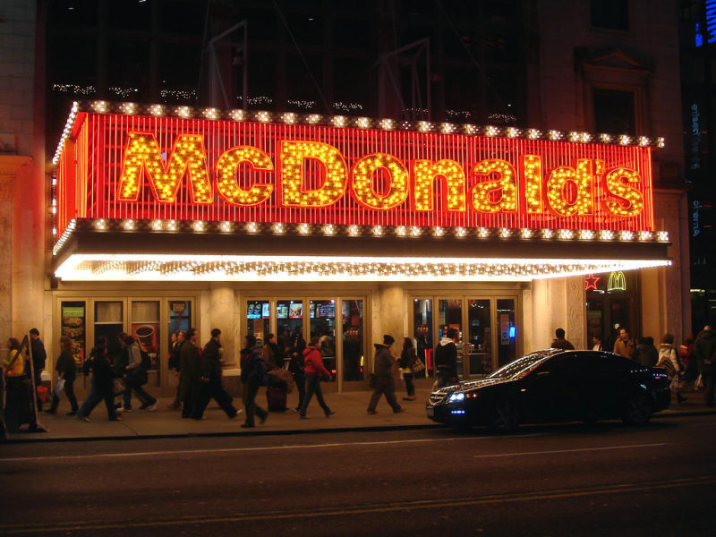 03_McDonalds-in-Time-Square-New-York-City