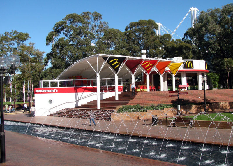 20_McDonalds-in-Darling-Harbour-Sydney-Australia