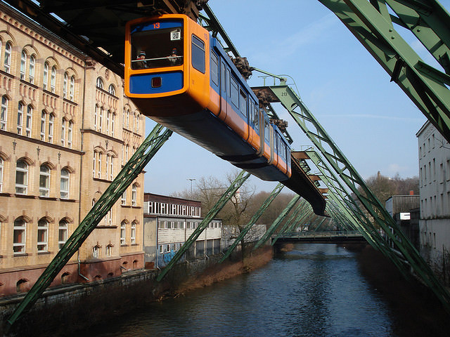 kereta gantung di jerman schwebebahn wuppertaler 5