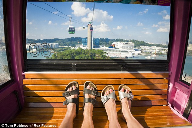 Foto saat liburan di Singapura