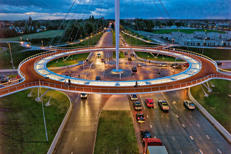 jembatan sepeda hovenring belanda 1